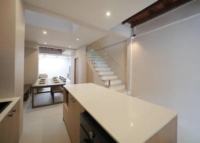 Mali Townhome Near Bts Asok & Terminal 21 *