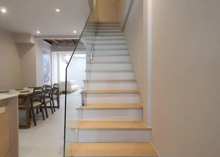 Mali Townhome Near Bts Asok & Terminal 21 *
