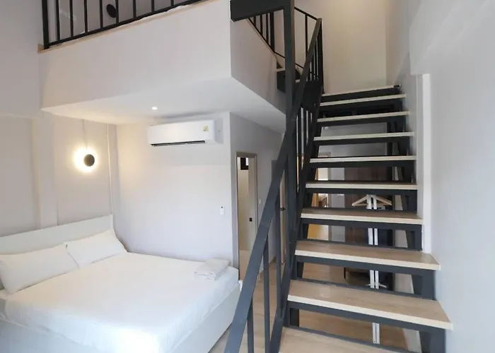 別荘 Mali Townhome Near Bts Asok & Terminal 21 バンコク都