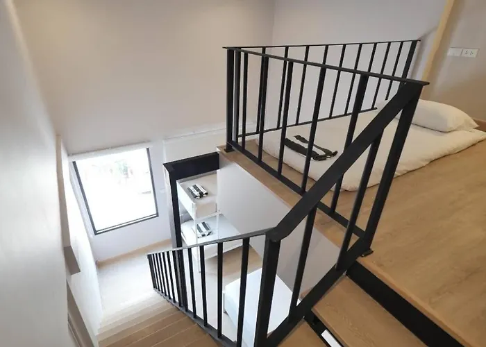 Mali Townhome Near Bts Asok & Terminal 21 *